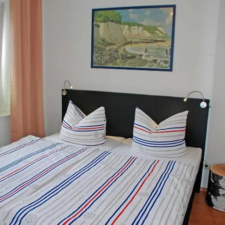 Апартаменты Ferienwohnung Strandlaufer *